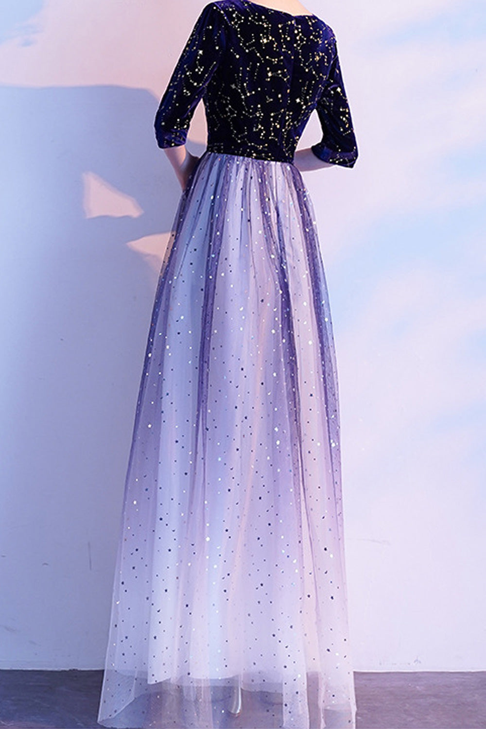 Women Comfortable Half Sleeve Easy Round Neck Star Decorated Evening Dress