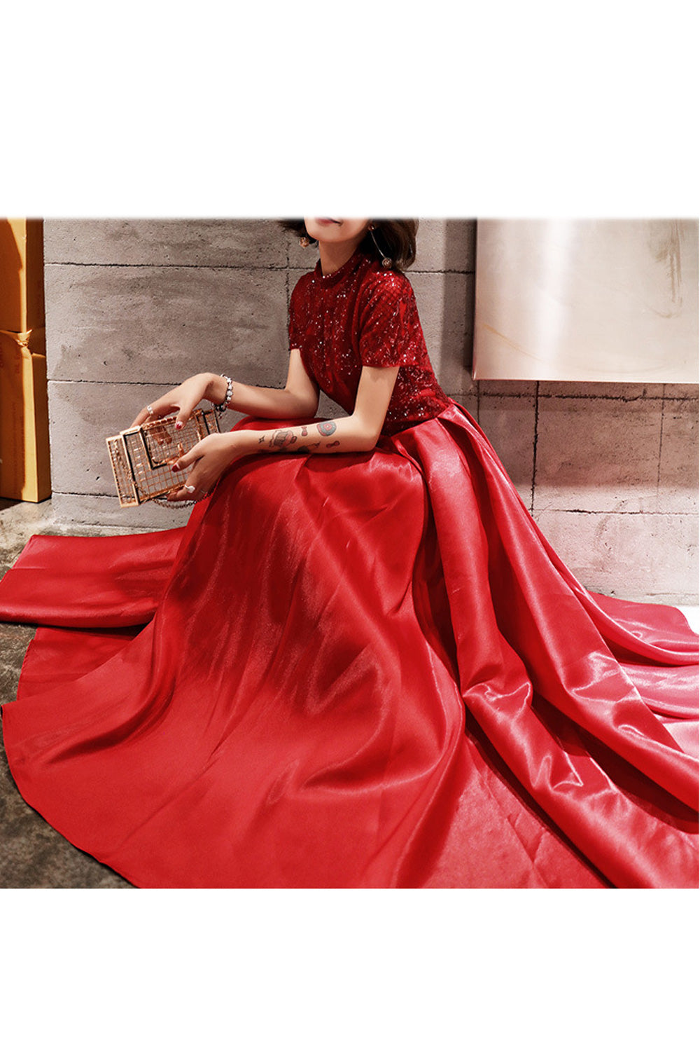 Women Smooth Short Sleeve Round Neck Solid Pattern Evening Dress
