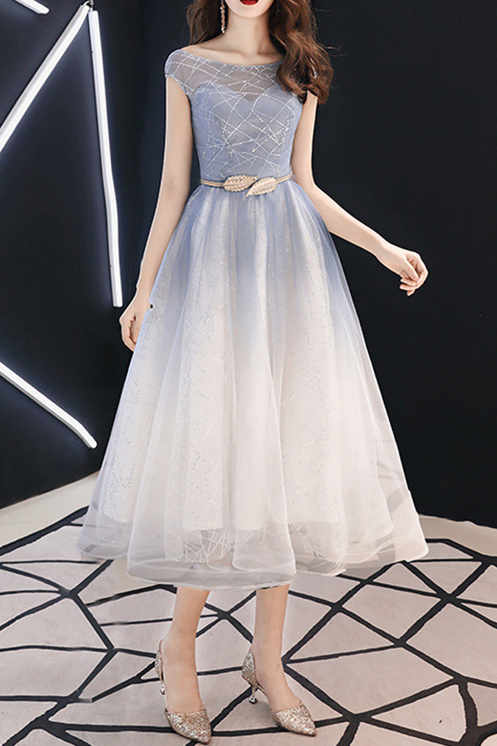 Women Sleeveless Style Thin Breathable Classy Evening Dress