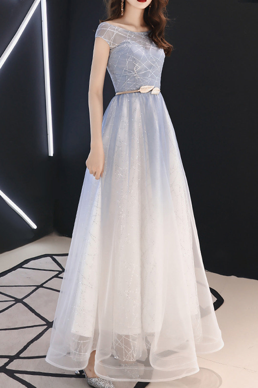 Women Sleeveless Style Thin Breathable Classy Evening Dress