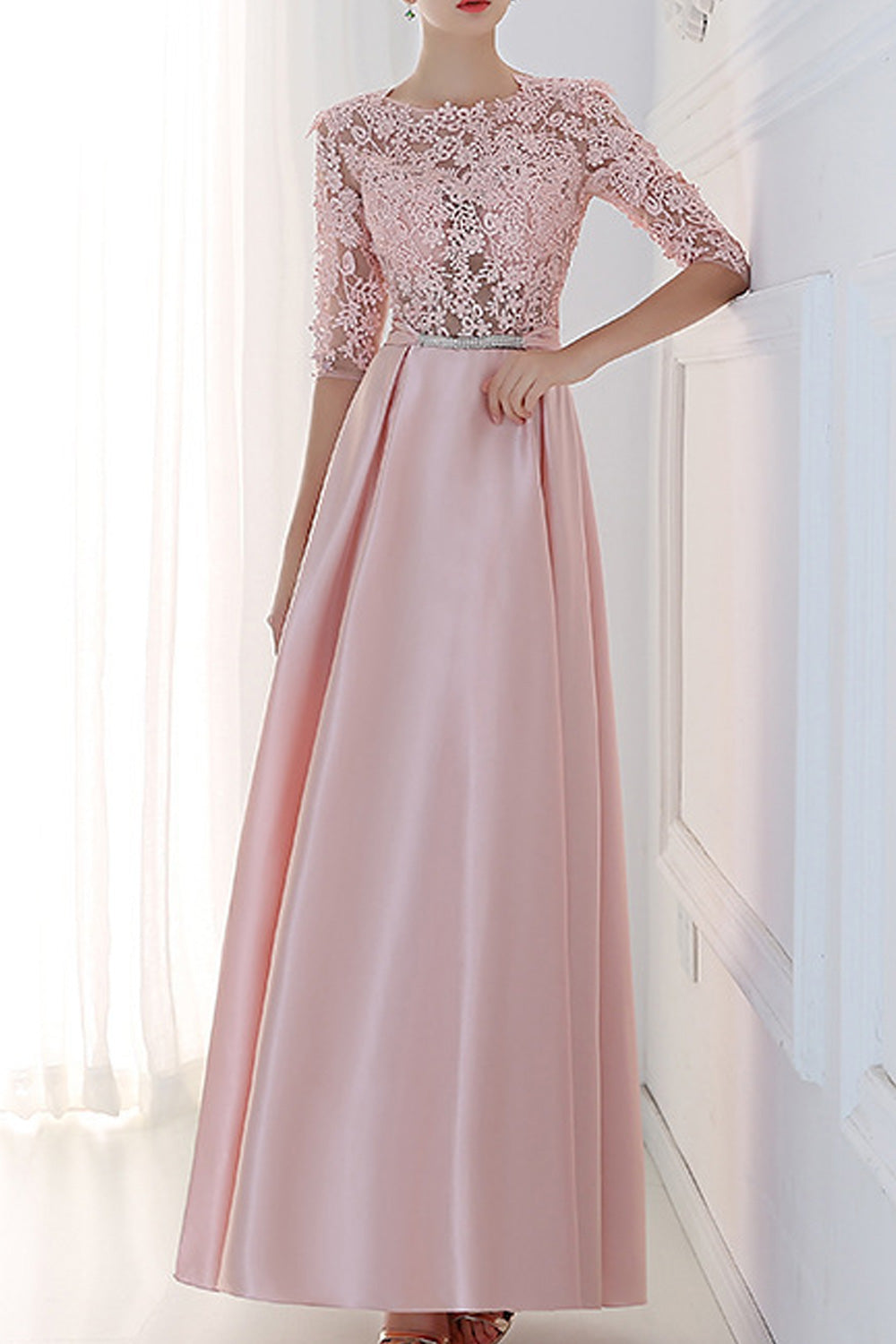 Women Round Neck Sleeveless Style Smooth Soft Wedding Dress