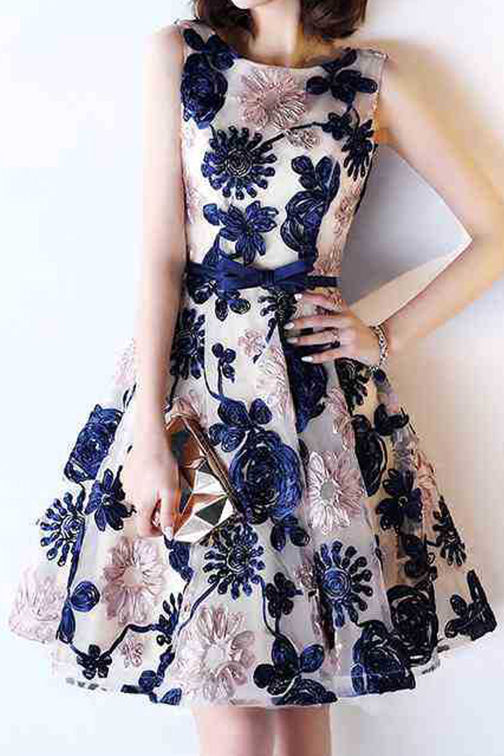 Women V-Neck 3/4 Sleeve Ball Gown Lace Dress