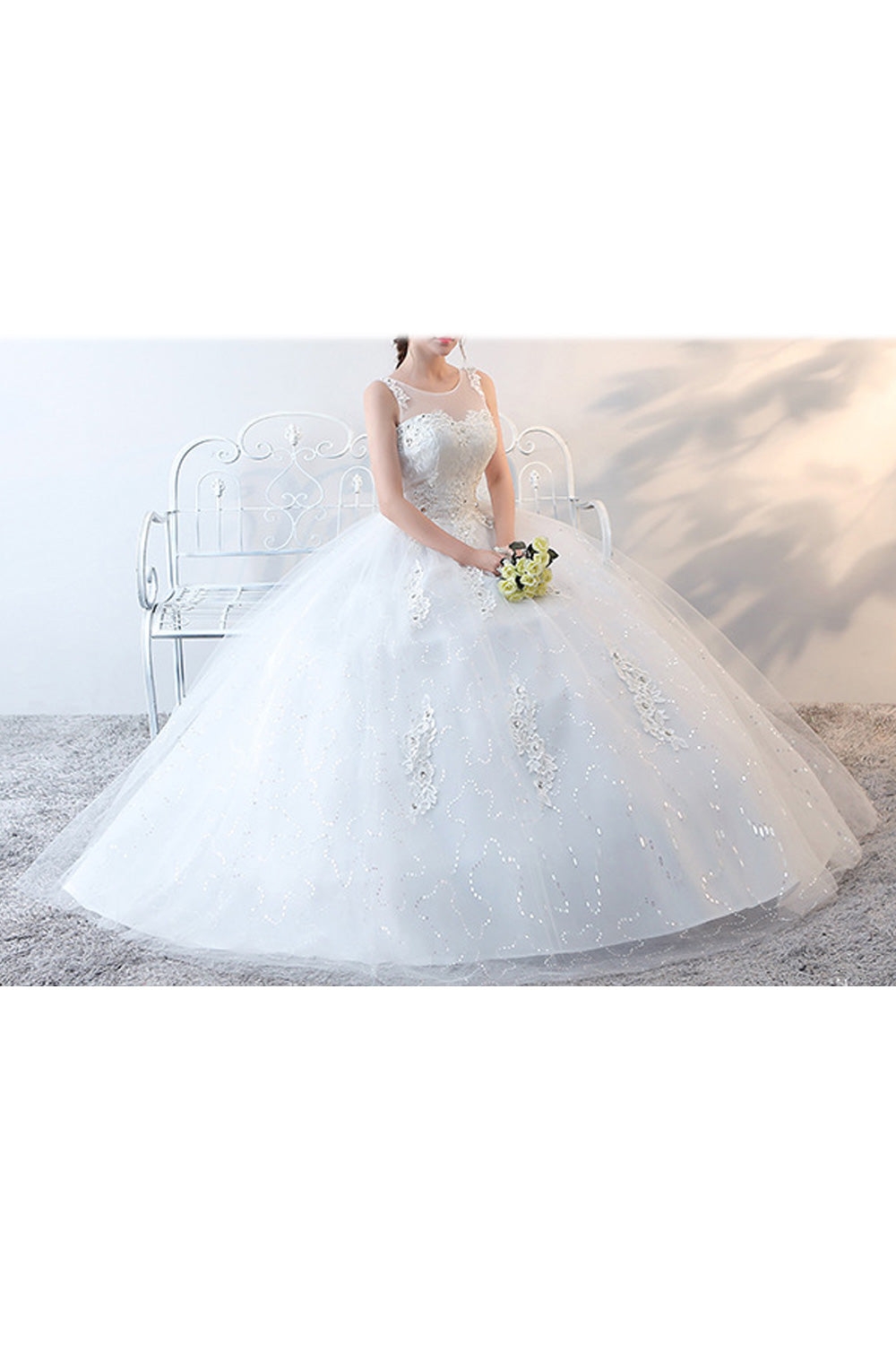 Women Sleeveless Round Neck Solid Pattern Lace Decorated Wedding Dress