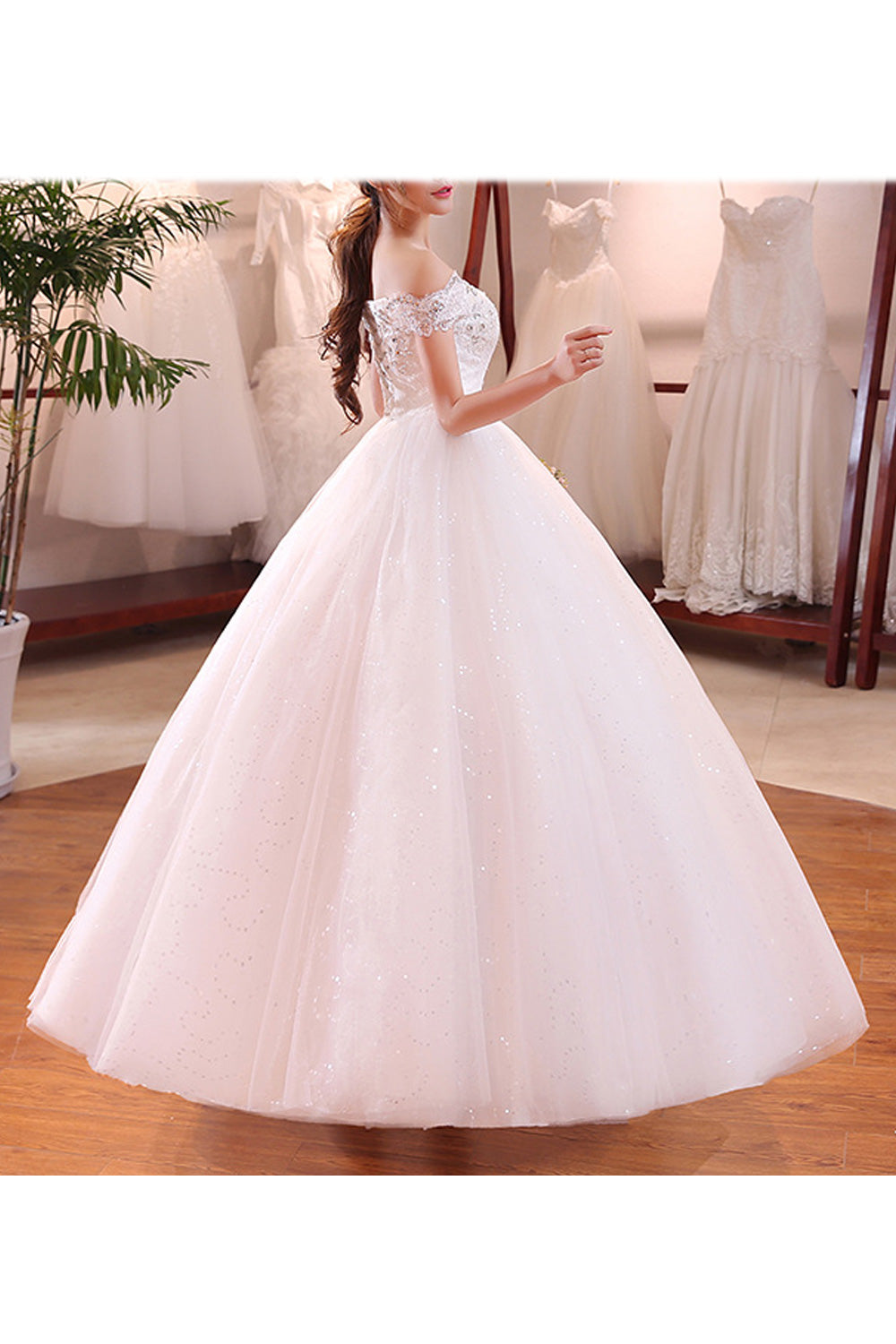 Women Solid Pattern Elegant Styled Loose Long Skirt Wedding Dress