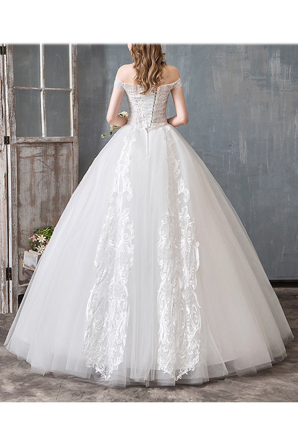 Women Embroidered Style Skirt Solid Pattern Off-Neck Wedding Dress
