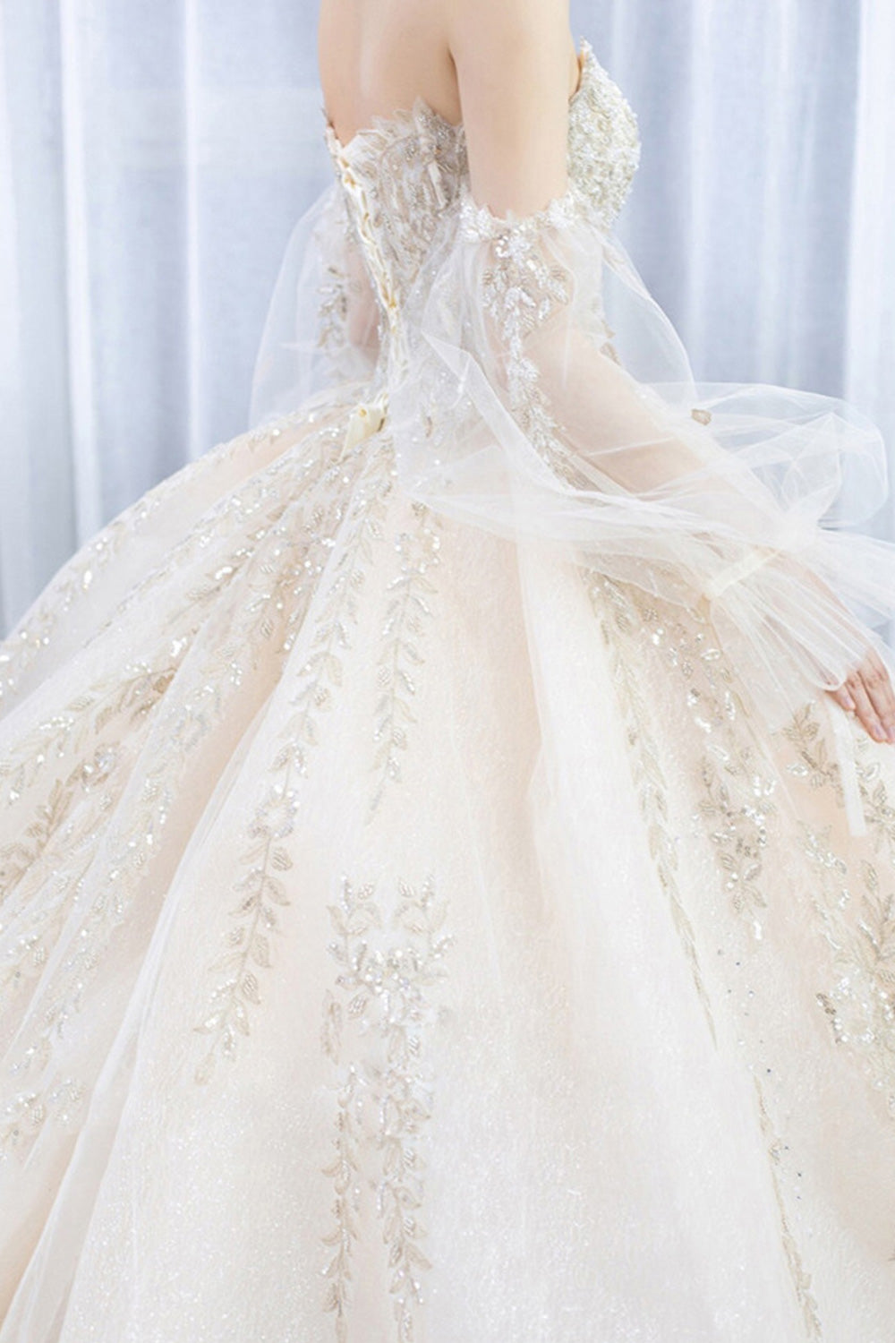 Women Ruffled Shoulder Beautiful Decorated Long Skirt Wedding Dress