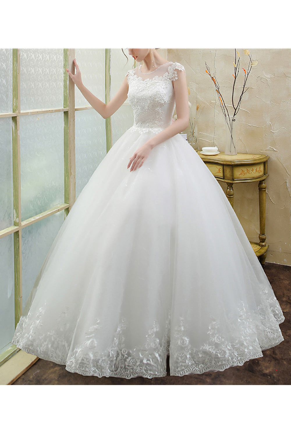 Women Trendy Sleeveless Style Solid Colored Slim Waist Wedding Dress