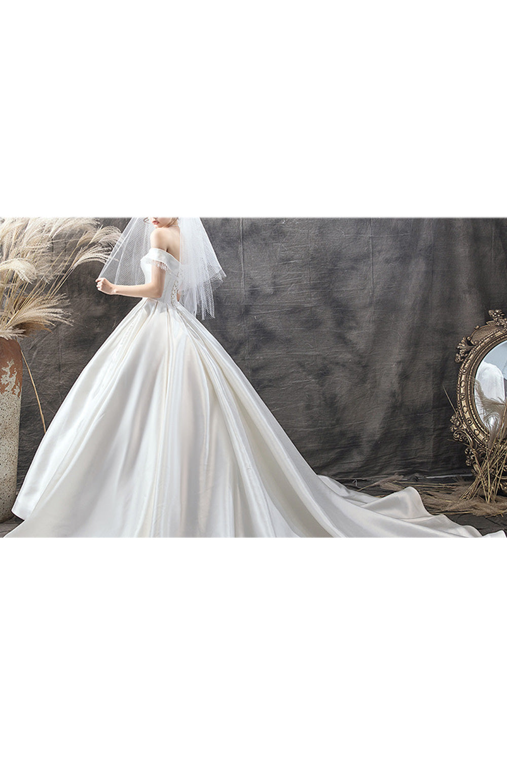 Women Solid Colored Elegant Long Tail Perfect Wedding Dress