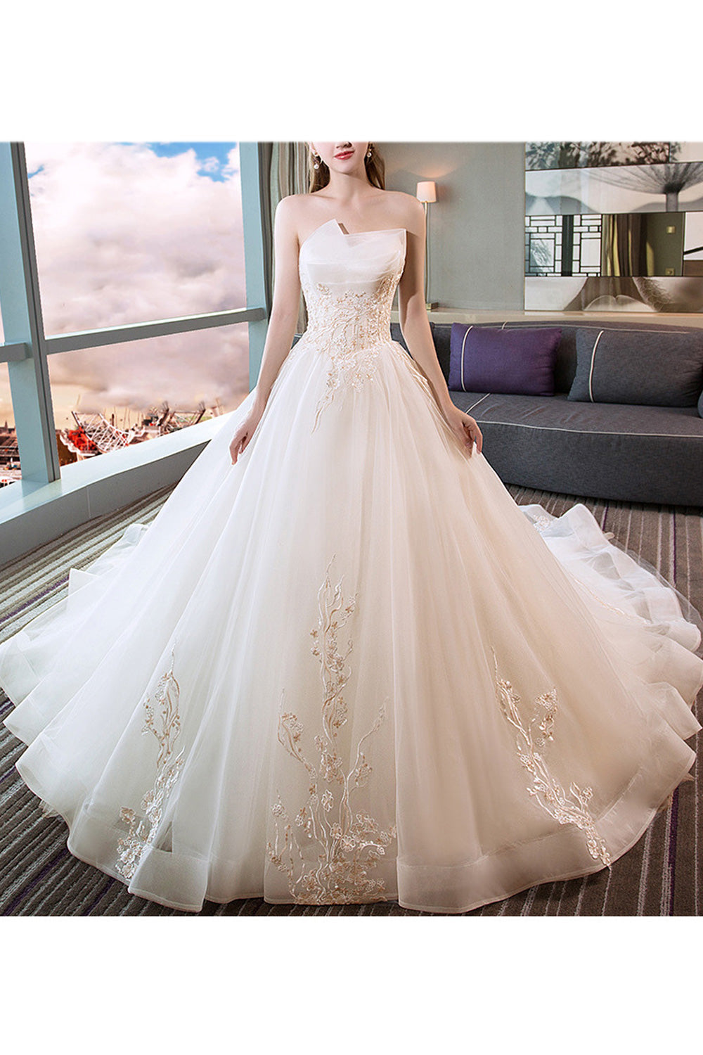 Women Fashionable Embroidered Style Long Tail Skirt Wedding Dress
