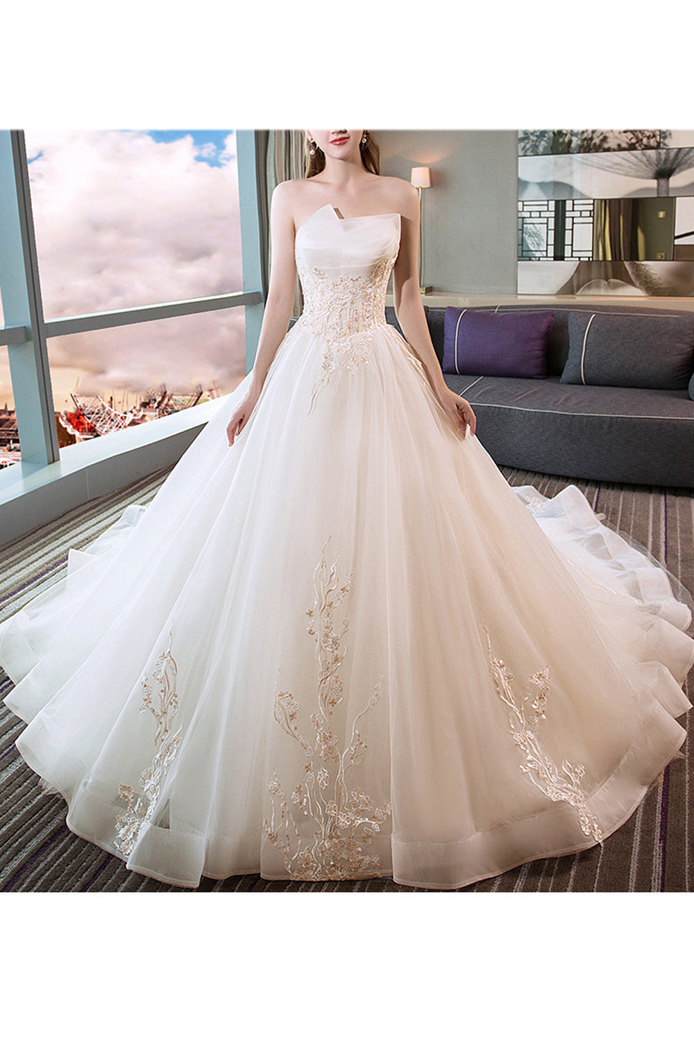 Women Fashionable Embroidered Style Long Tail Skirt Wedding Dress