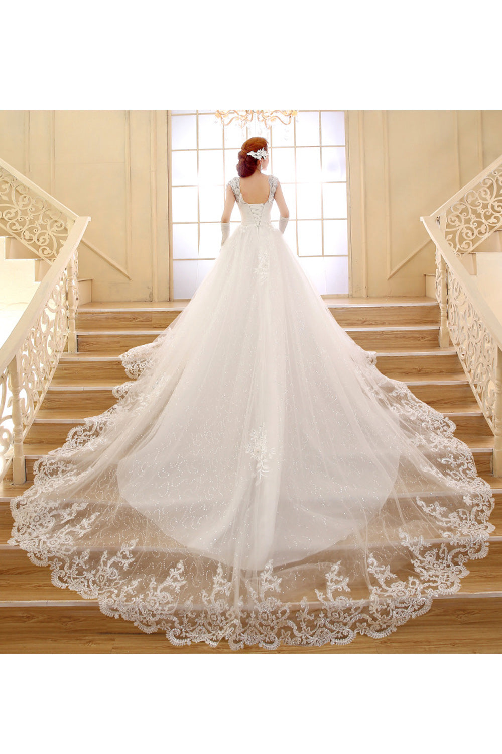 Women Round Neck Lace Long Tail Solid Pattern Wedding Dress