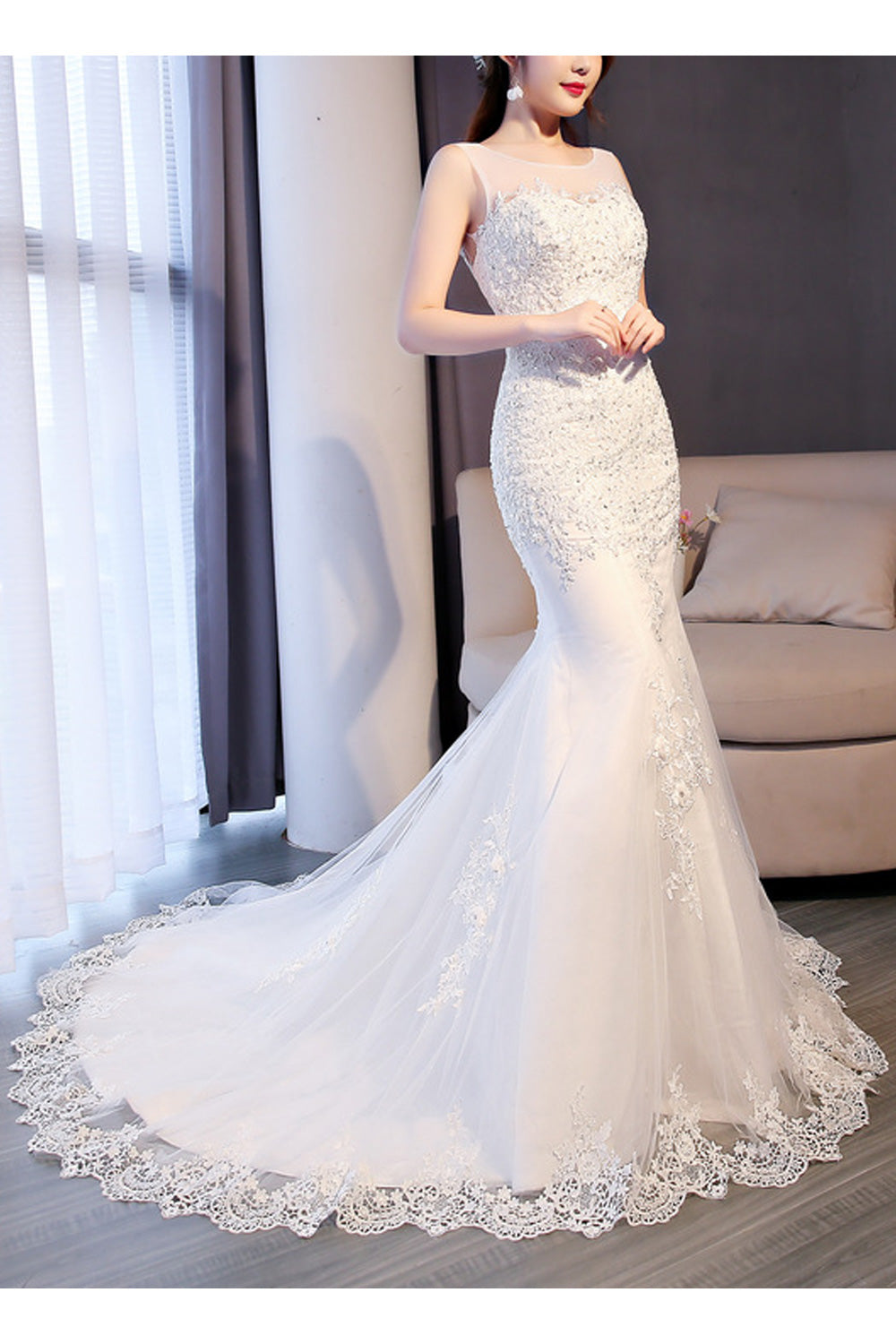 Women Slim Fit Style Long Fish Tail Round Neck Wedding Dress