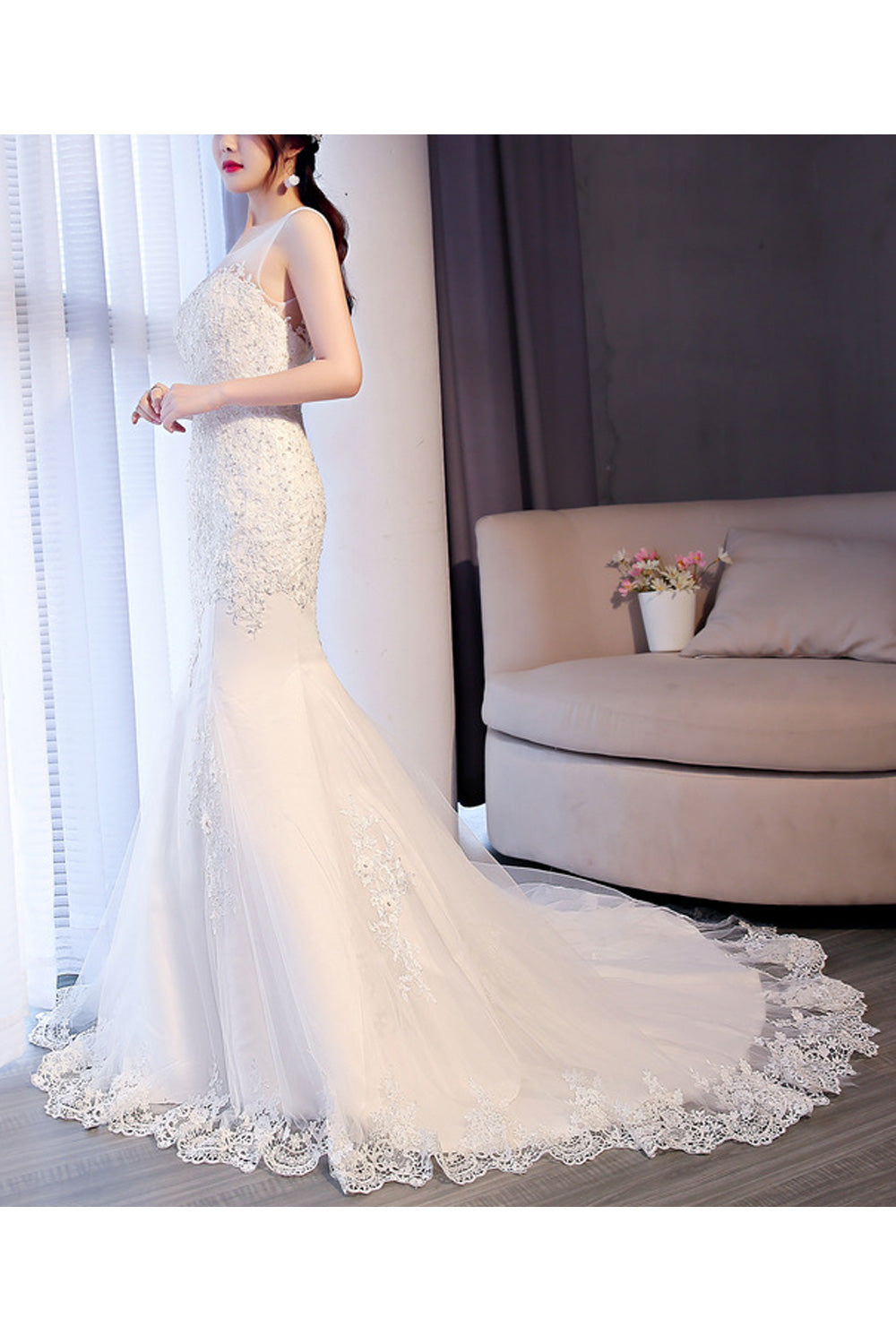 Women Slim Fit Style Long Fish Tail Round Neck Wedding Dress