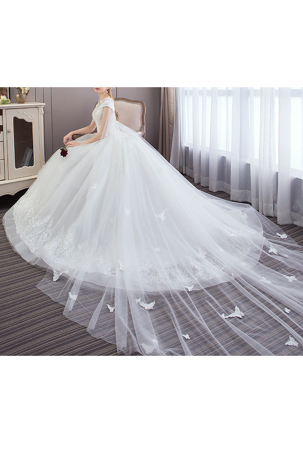 Women Thin Sleeveless Style Embroidered Pattern Classy Wedding Dress