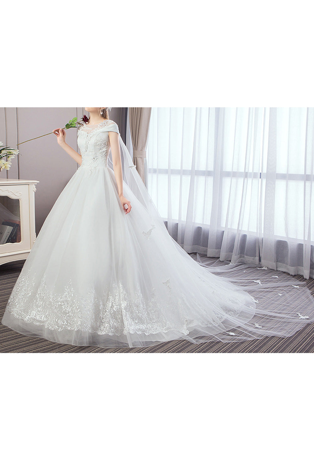 Women Thin Sleeveless Style Embroidered Pattern Classy Wedding Dress