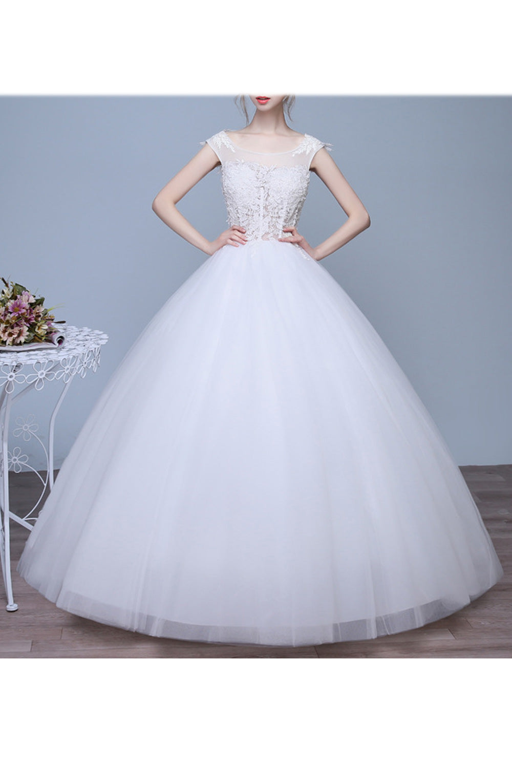 Women Thin Round Neck Breathable Pleated Pattern Wedding Dress