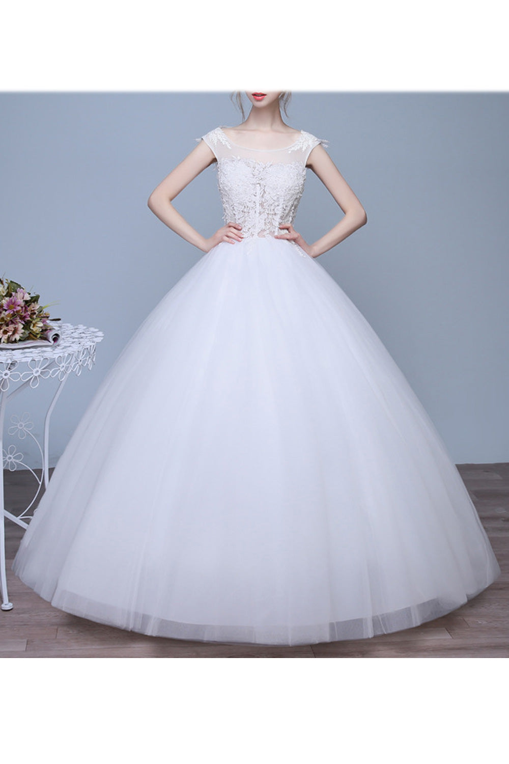 Women Thin Round Neck Breathable Pleated Pattern Wedding Dress