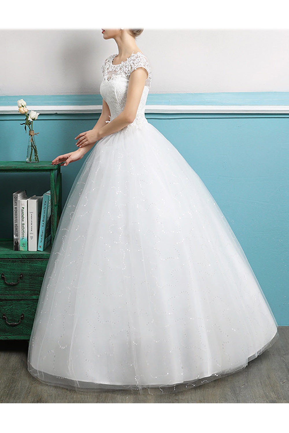 Women Elegant Solid Colored Flower Lace Classy Wedding Dress