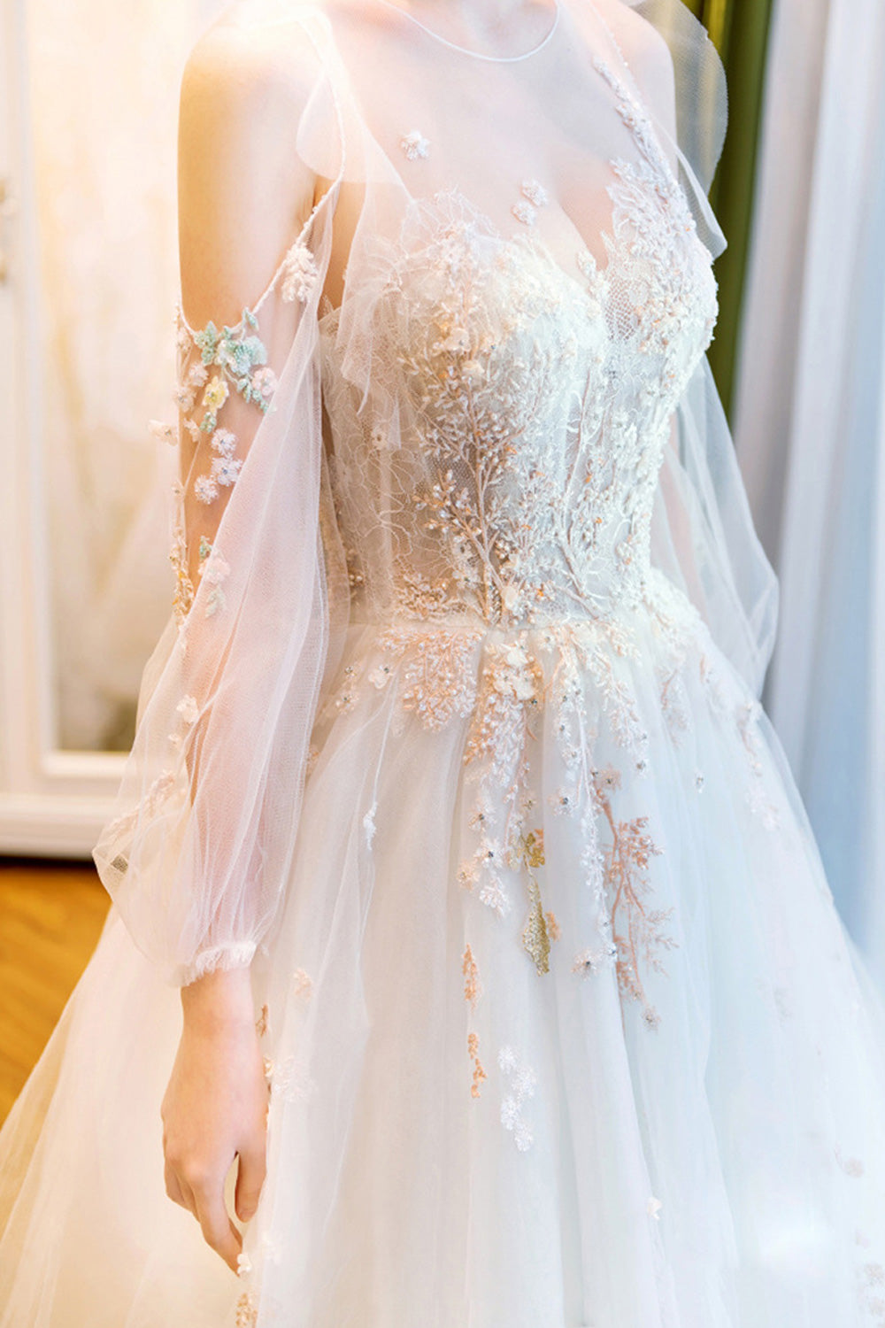 Women Soft Floral Decorated Thin Round Neck Long Sleeve Wedding Dress