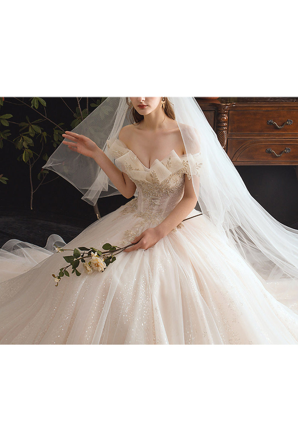 Women Long Shiny Ball Gown Pretty Breathable Wedding Dress