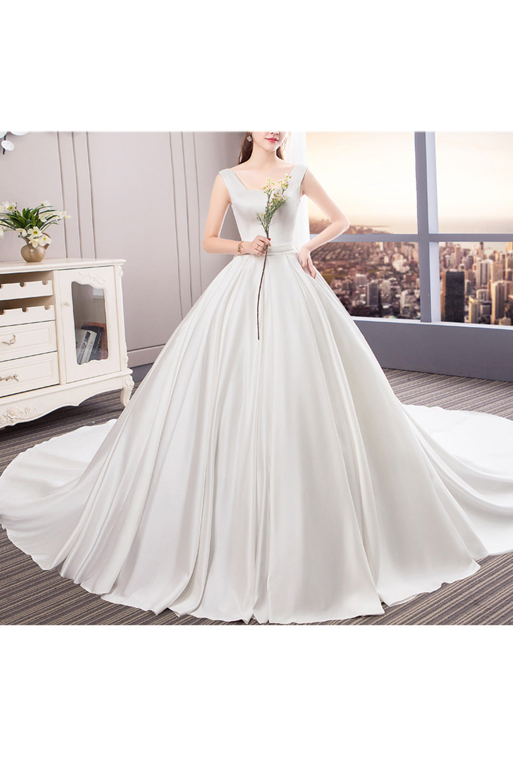 Women Sleeveless Style Soft Long Tail Skirt Lovely Wedding Dress