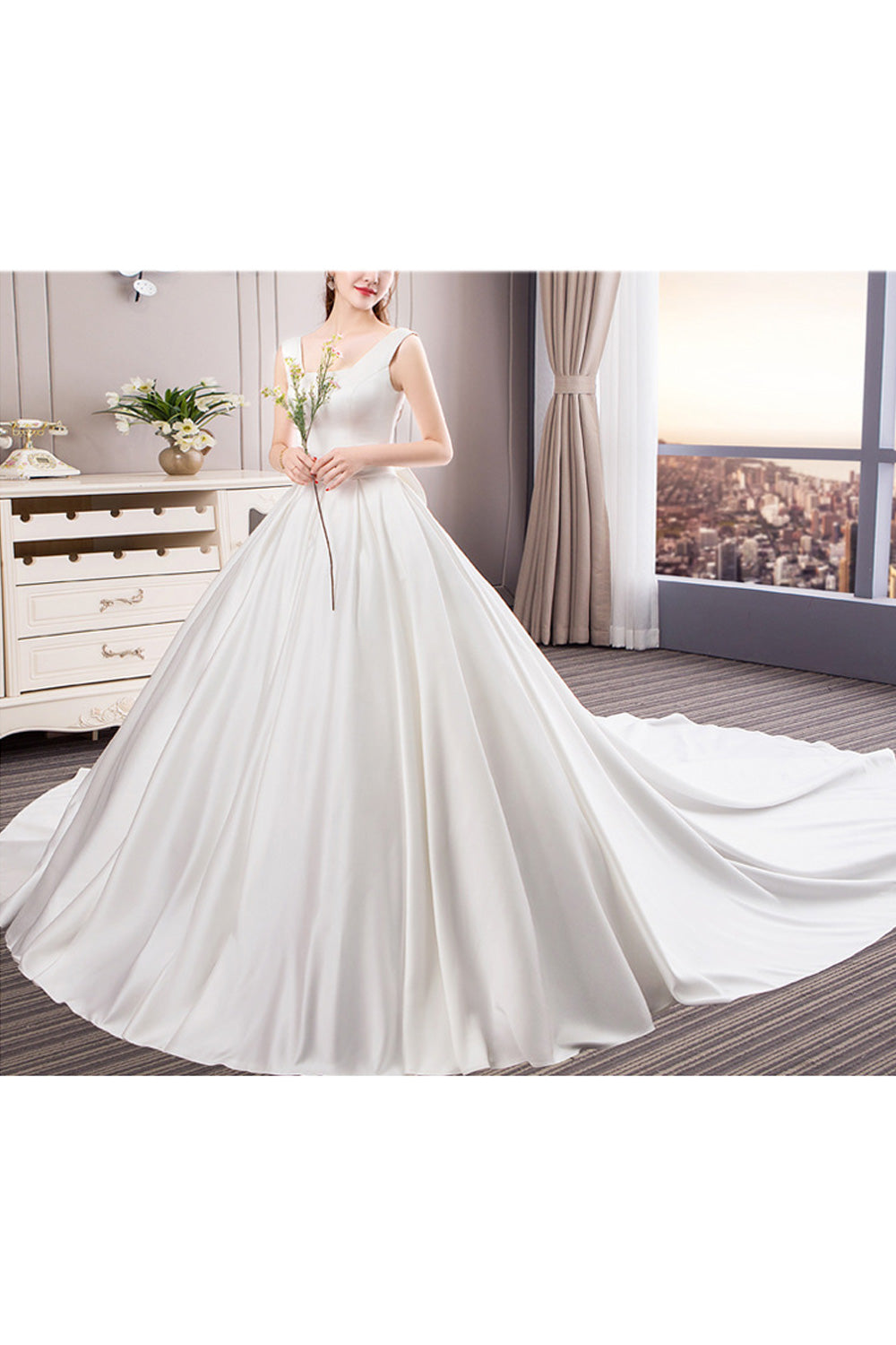 Women Sleeveless Style Soft Long Tail Skirt Lovely Wedding Dress