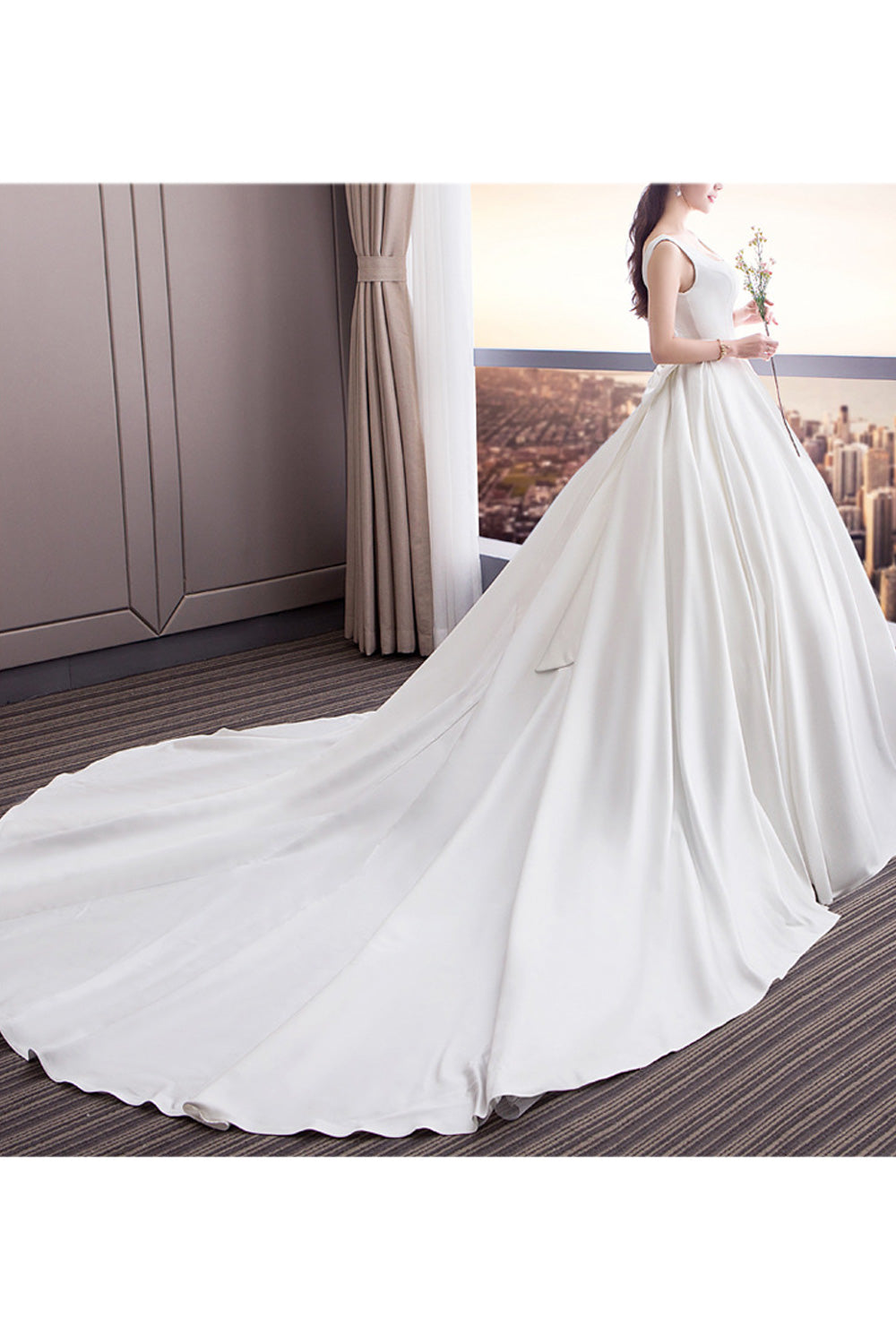 Women Sleeveless Style Soft Long Tail Skirt Lovely Wedding Dress