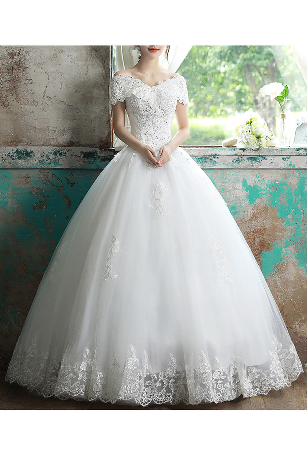 Women V-Neck Style Lace Embroidered Fashionable Wedding Dress