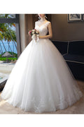 Women V-Neck Style Sleeveless Solid Pattern Floral Decorated Wedding Dress