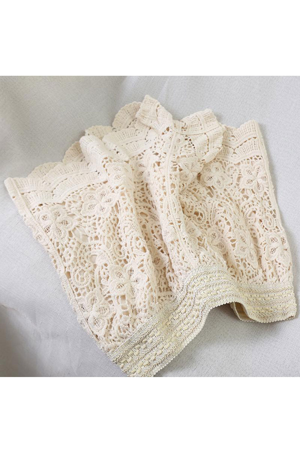 Women Summer Flower Lace Elastic Waist Solid Color Short