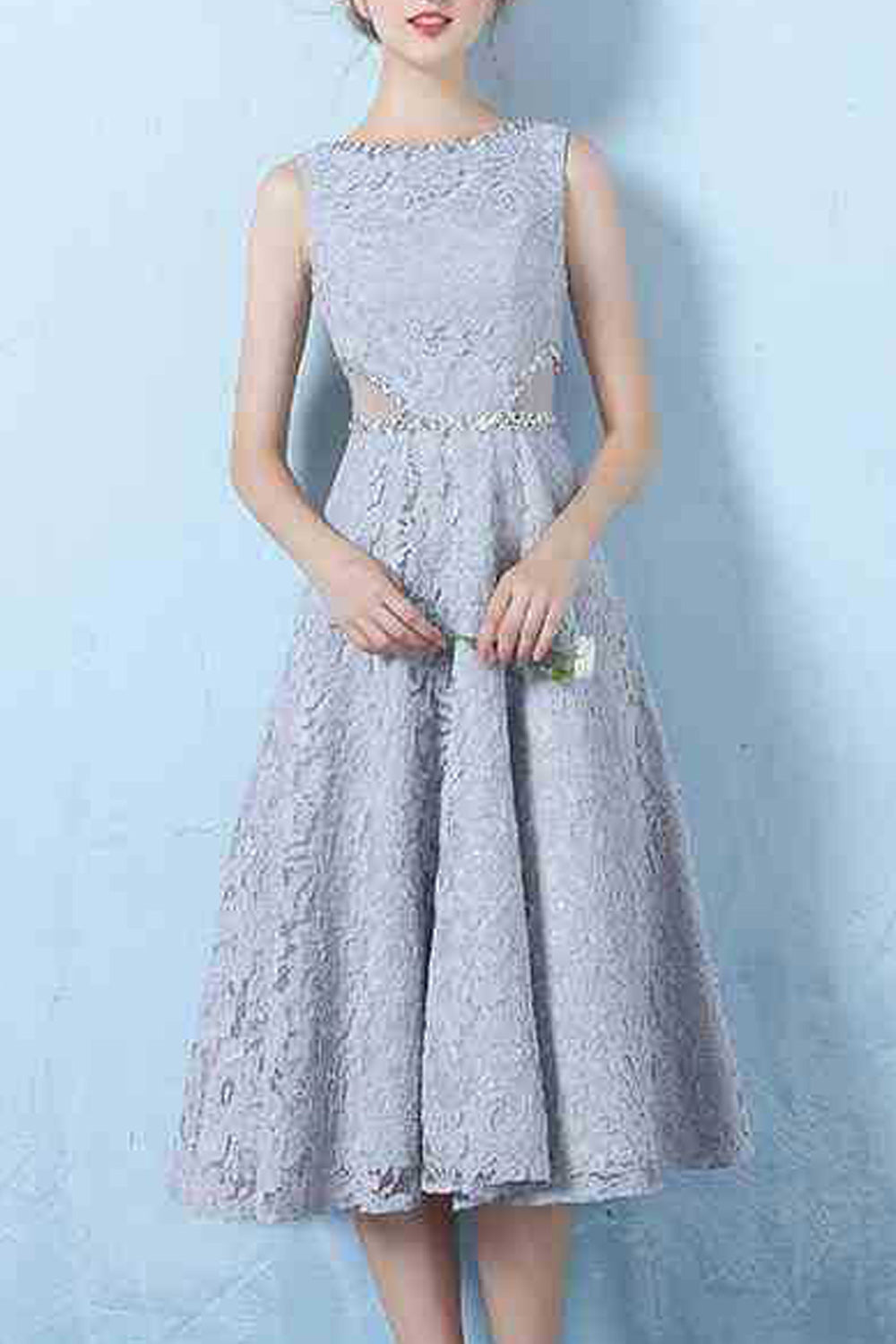 Women Beautiful Flower Embroidered Sleeveless Style Thin Evening Party Dress