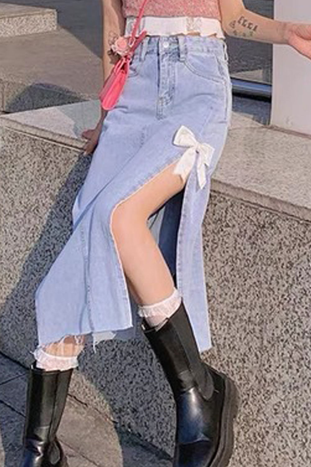 Women A-Line Restful & Comfortable Slit Styled High Waist Mid-Length Short Denim Skirt