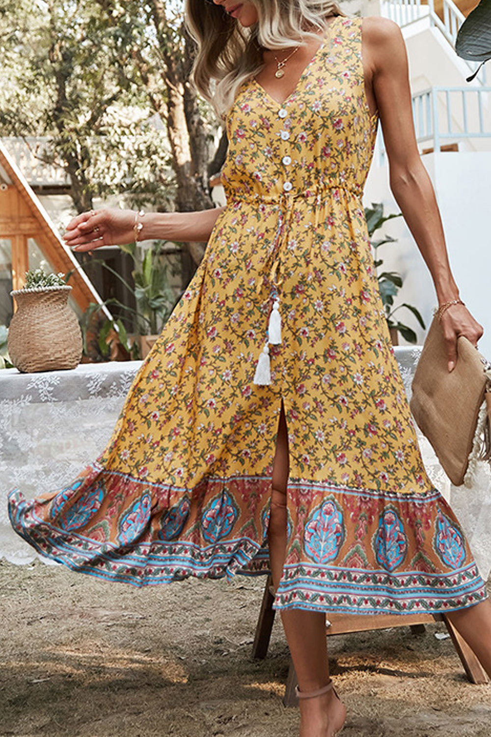 Women Slit Styled Mid-Length Summer Sleeveless V-Neck Tremendous Floral Pattern Party Dress