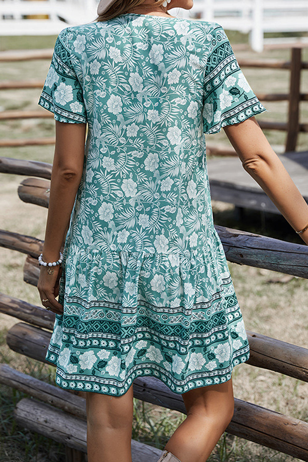 Women Restful V-Neck Short Sleeve Awesome Printed Pattern Above Knee Summer Fashion Weekend Dress