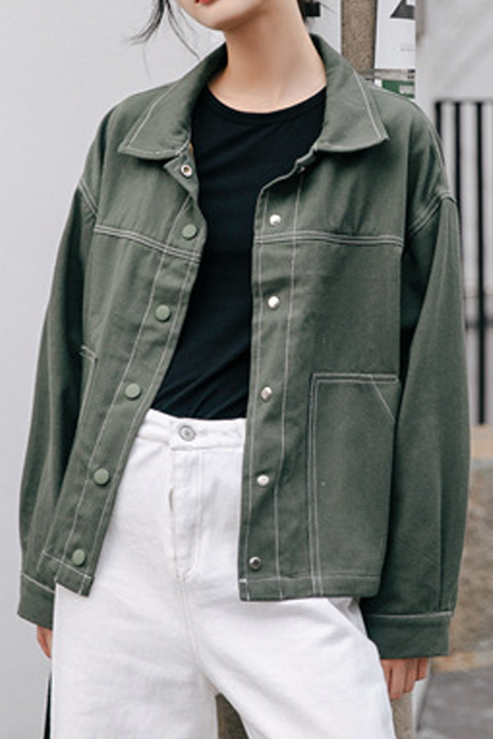 Women Solid Colored Snap Button Closure Long Sleeve Relaxing Warm Collar Neck Denim Jacket