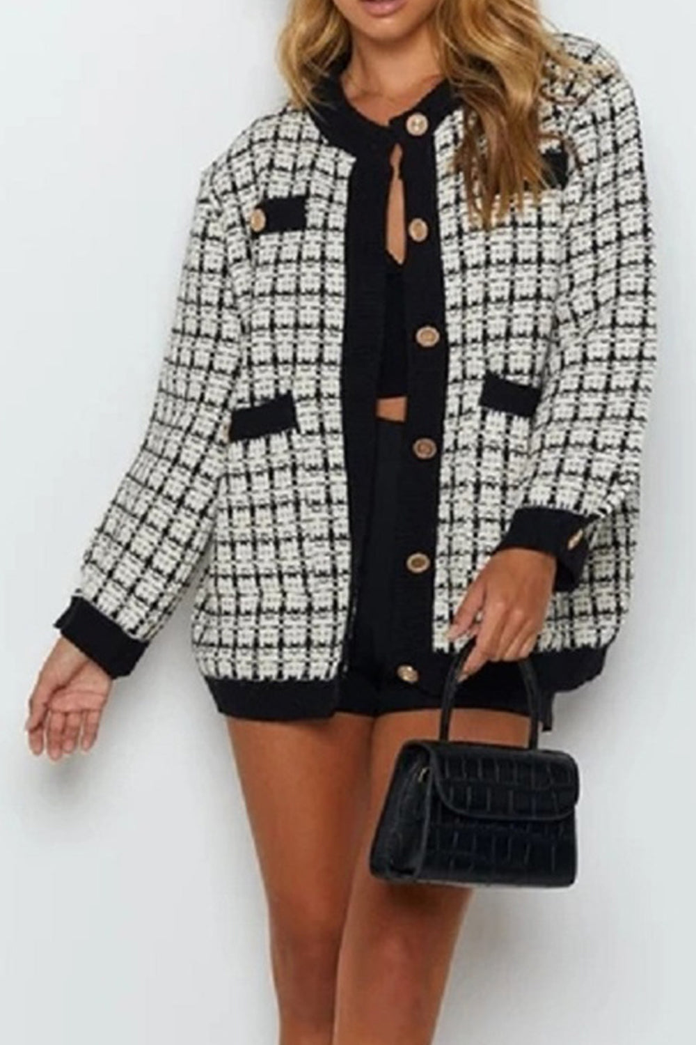 Women Winter Ribbed Cuff Tremendous Plaid Pattern Button Closure Knitted Cardigan