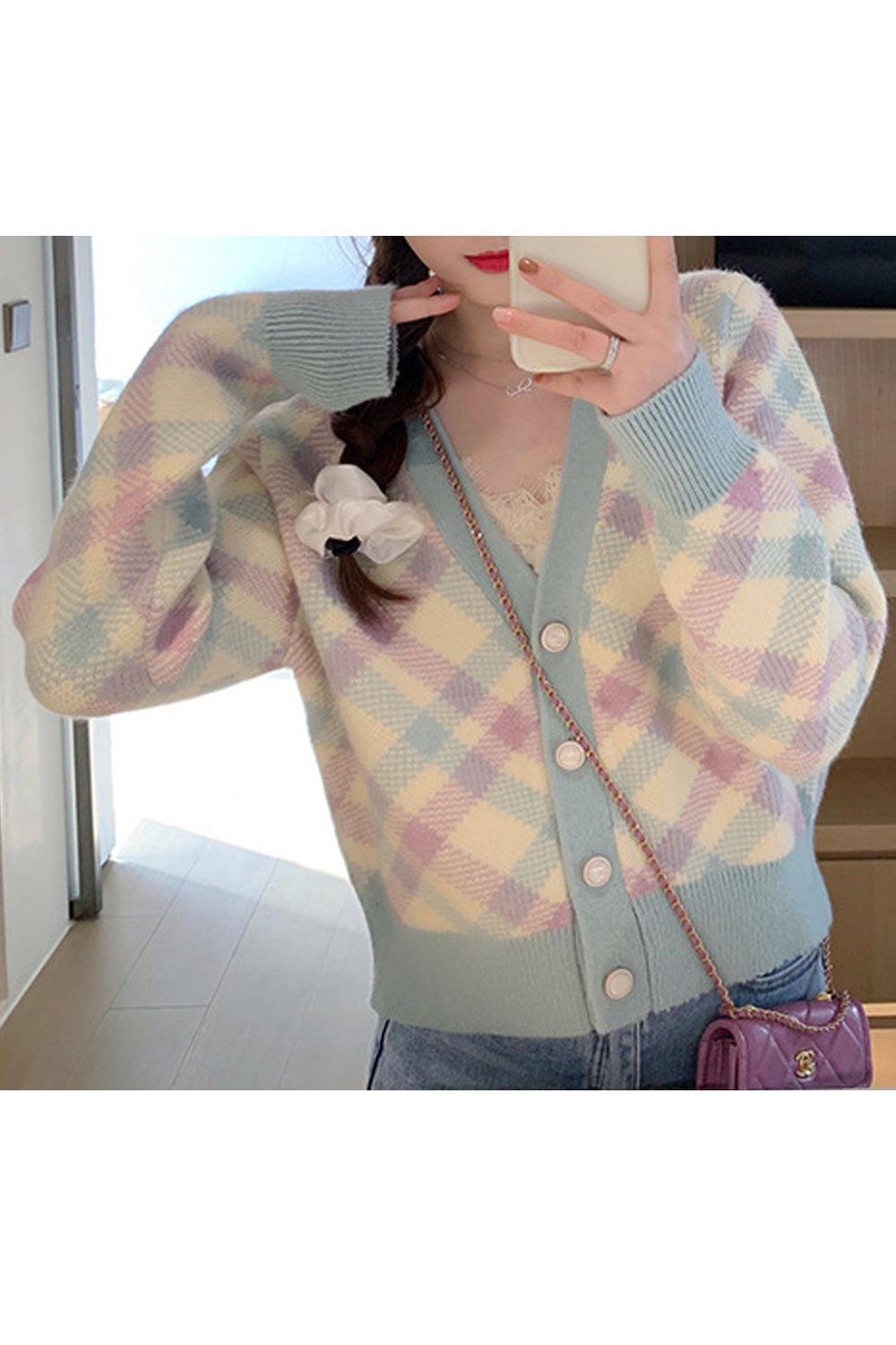 Women Soft & Thick Long Sleeve Winter Short Fashion Superb Plaid Pattern Button Closure Cardigan