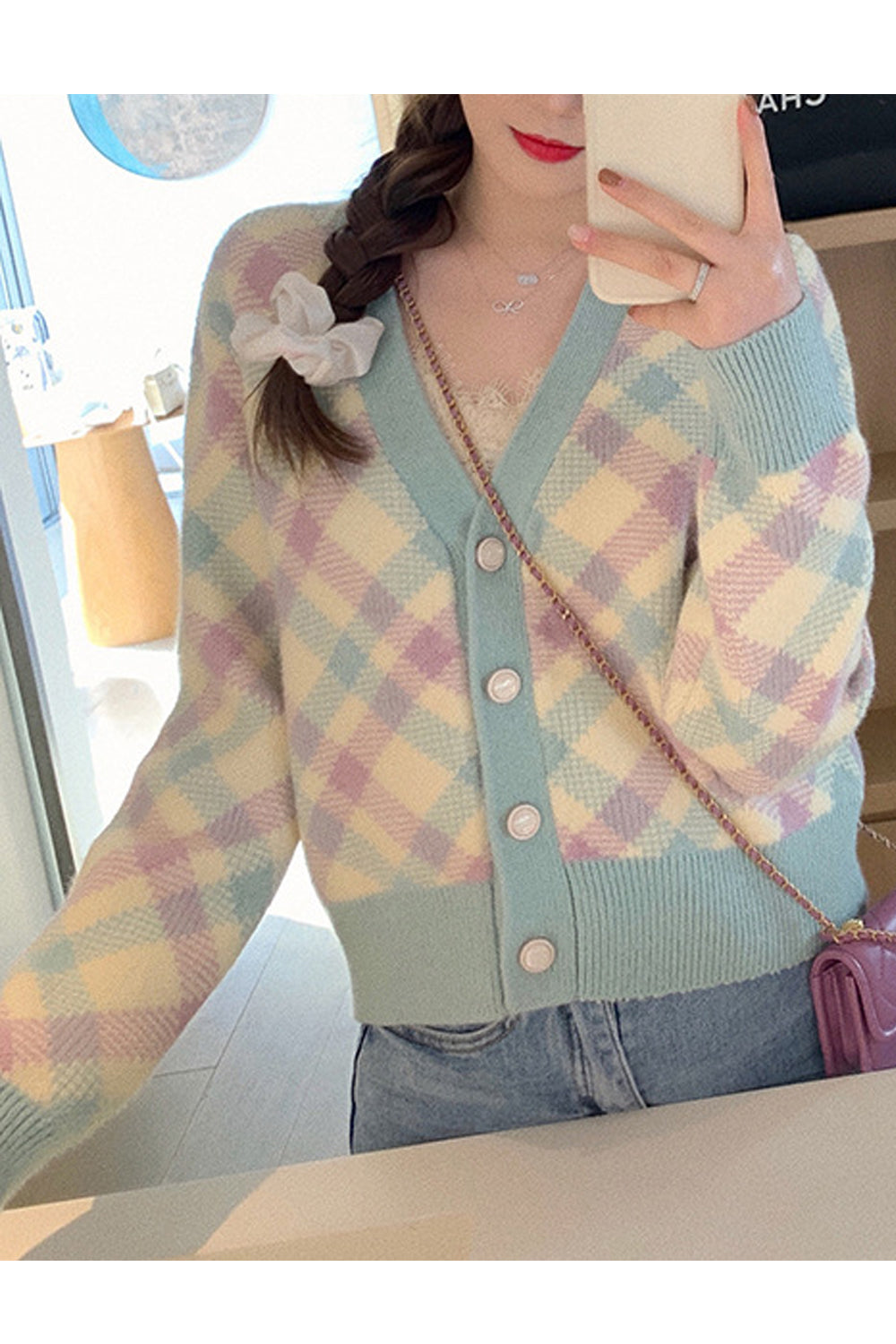 Women Soft & Thick Long Sleeve Winter Short Fashion Superb Plaid Pattern Button Closure Cardigan