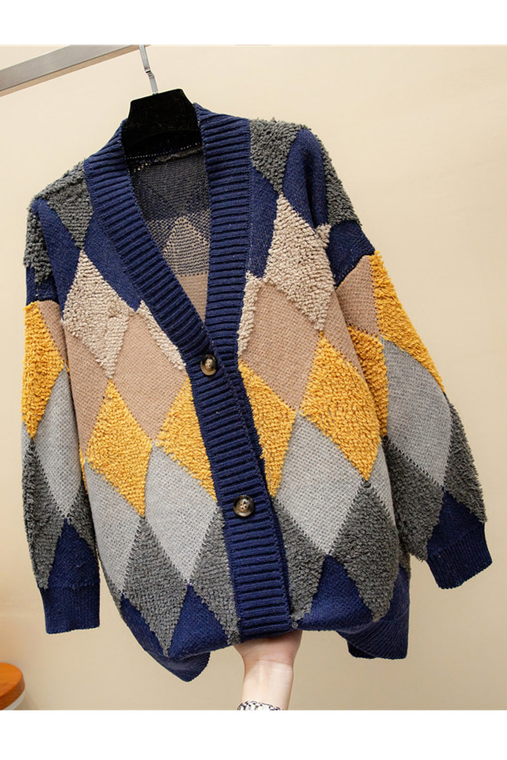 Women Awesome Printed Pattern Warm Long Sleeve Easy V-Neck Winter Weekend Cardigan