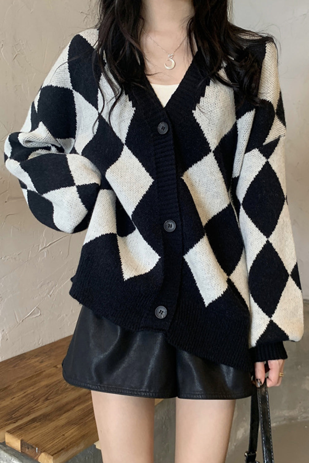 Women Fabulous Plaid Pattern Loose & Warm Long Sleeve Winter Weekend V-Neck Cardigan