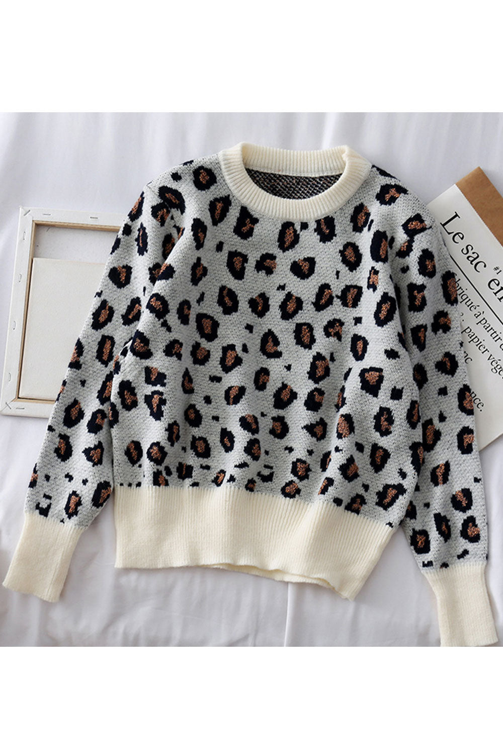 Women Thick & Comfortable Long Sleeve Restful Round Neck Elegent Leopard Pattern Pullover Sweater