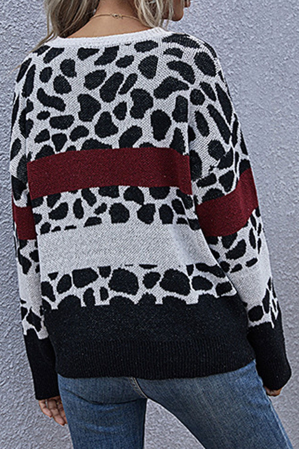 Women Stylish Leopard Pattern Long Sleeve Restful Round Neck Winter Warm Casual Sweater