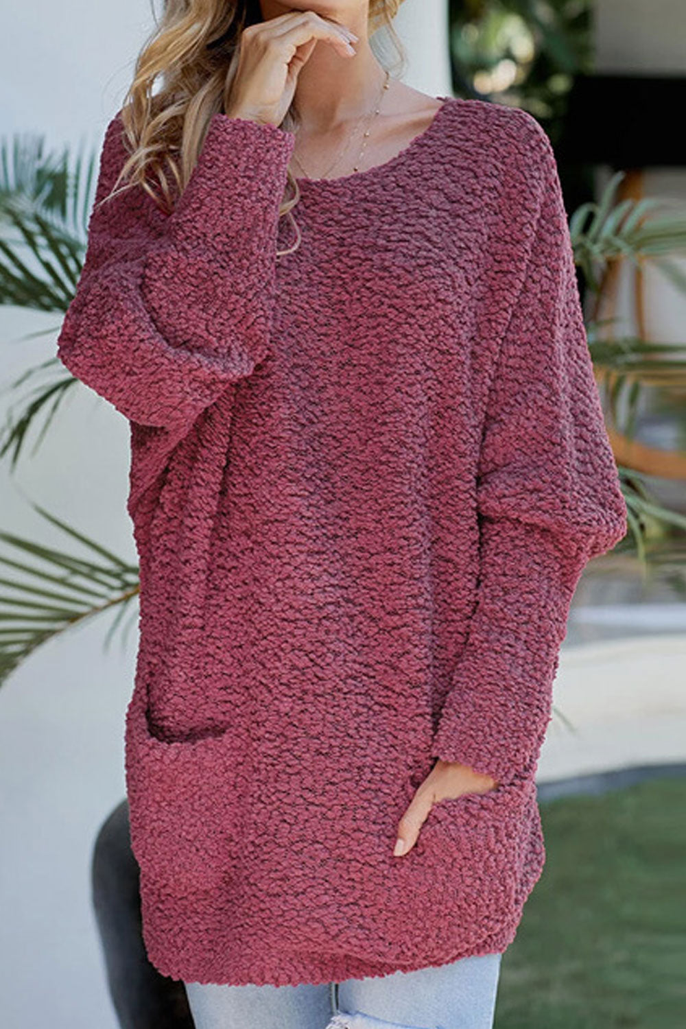Women Fashionable Solid Colored Knitted Long Sleeve Restful Round Neck Mid-Length Winter Fashion Sweater