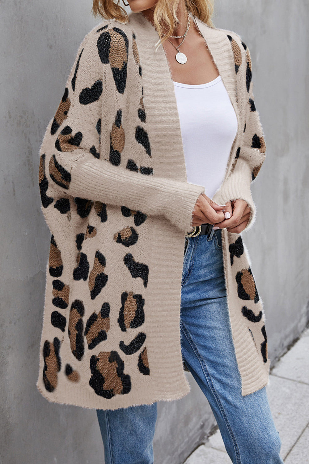 Women Comfortable & Knitted Long Sleeve Elegent Leopard Pattern Winter Mid-Length Cardigan