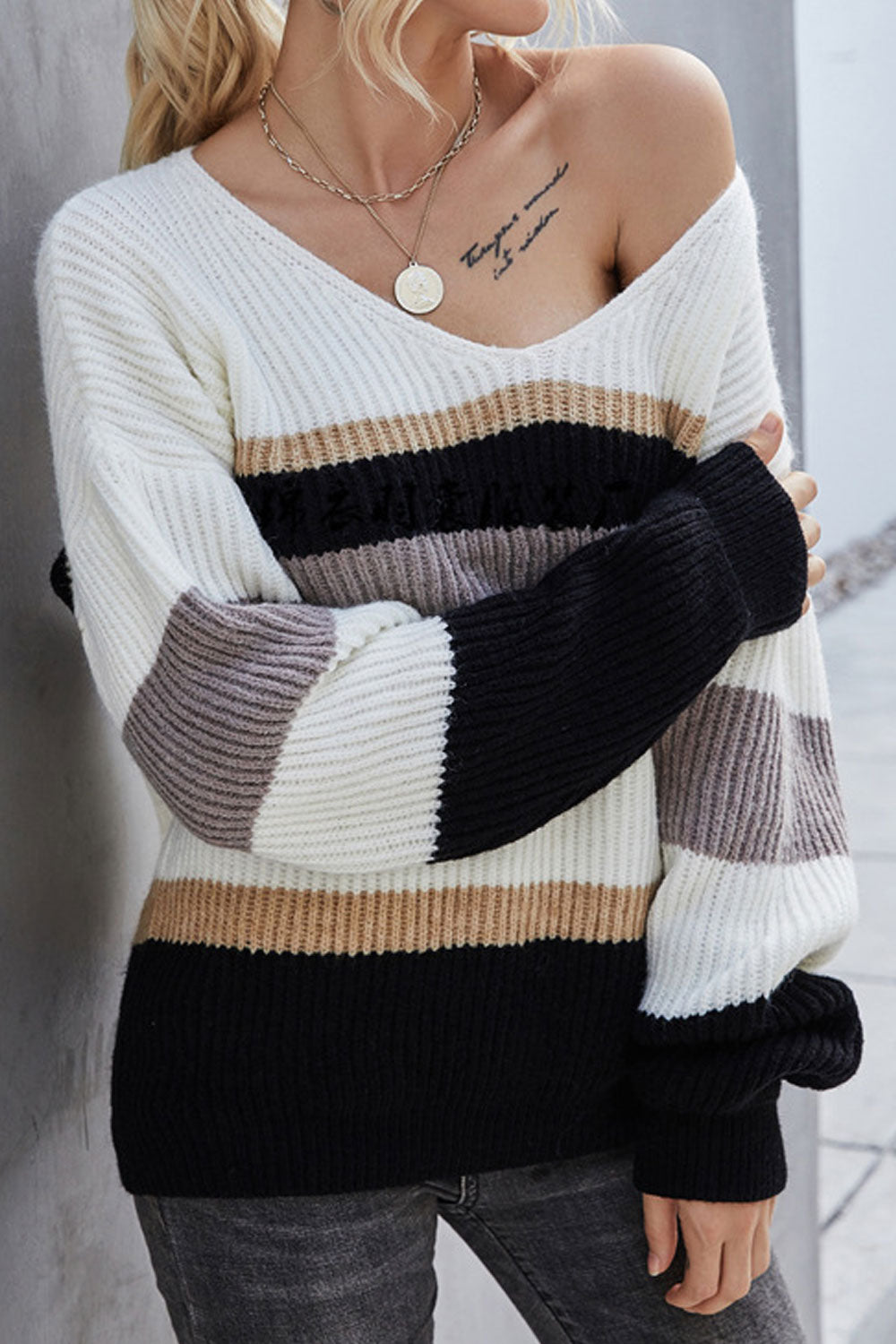 Women Warm & Stretchable Long Sleeve Classy Striped Pattern Winter Fashion V-Neck Pullover Sweater