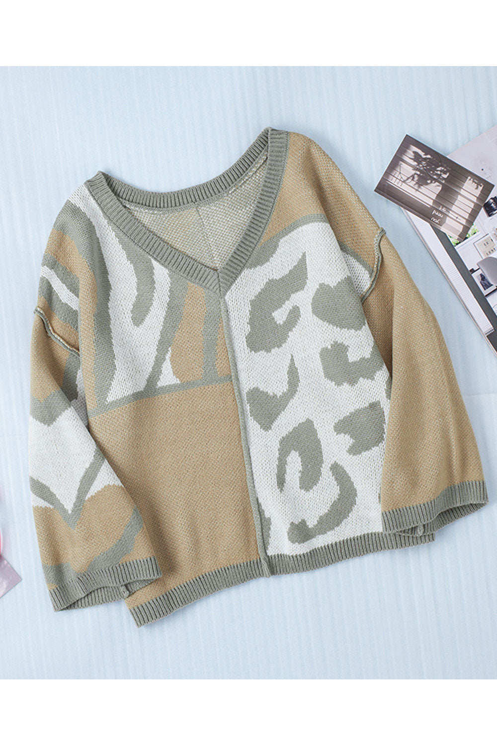 Women Delightful Leopard Pattern Loose Long Sleeve Easy V-Neck Winter Pullover Sweater