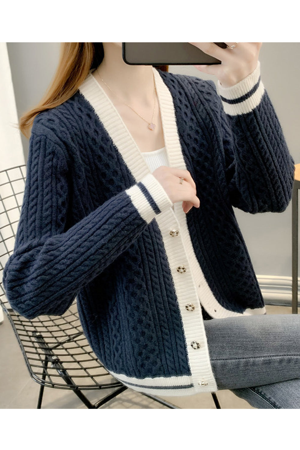 Women Restful V-Neck Knitted Styled Beautiful Button Closure Winter Warm Cardigan