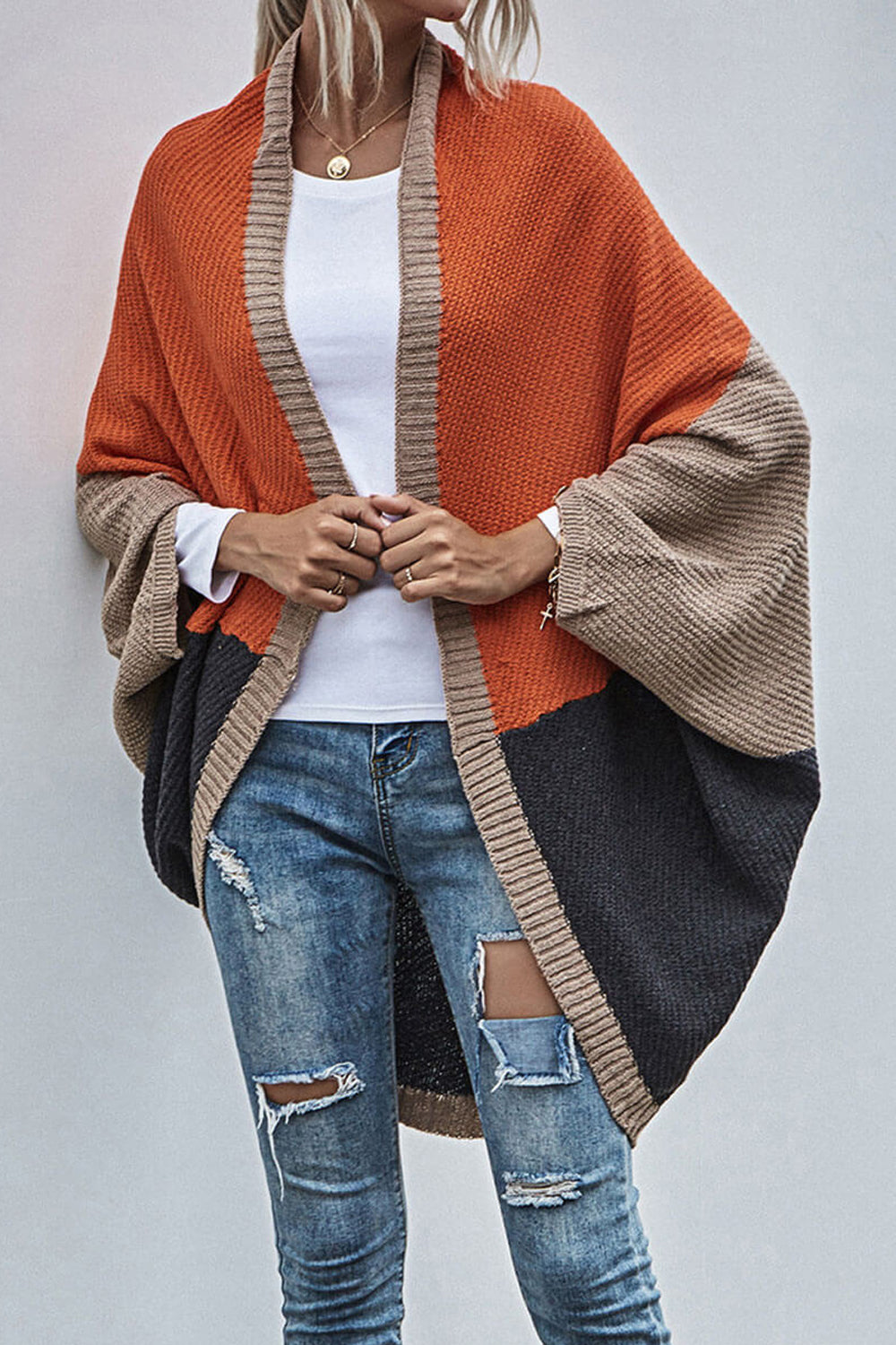 Women Commfortable Three Colors Loose Fit Quickly Wearable Knitted Warm Winter Cardigan