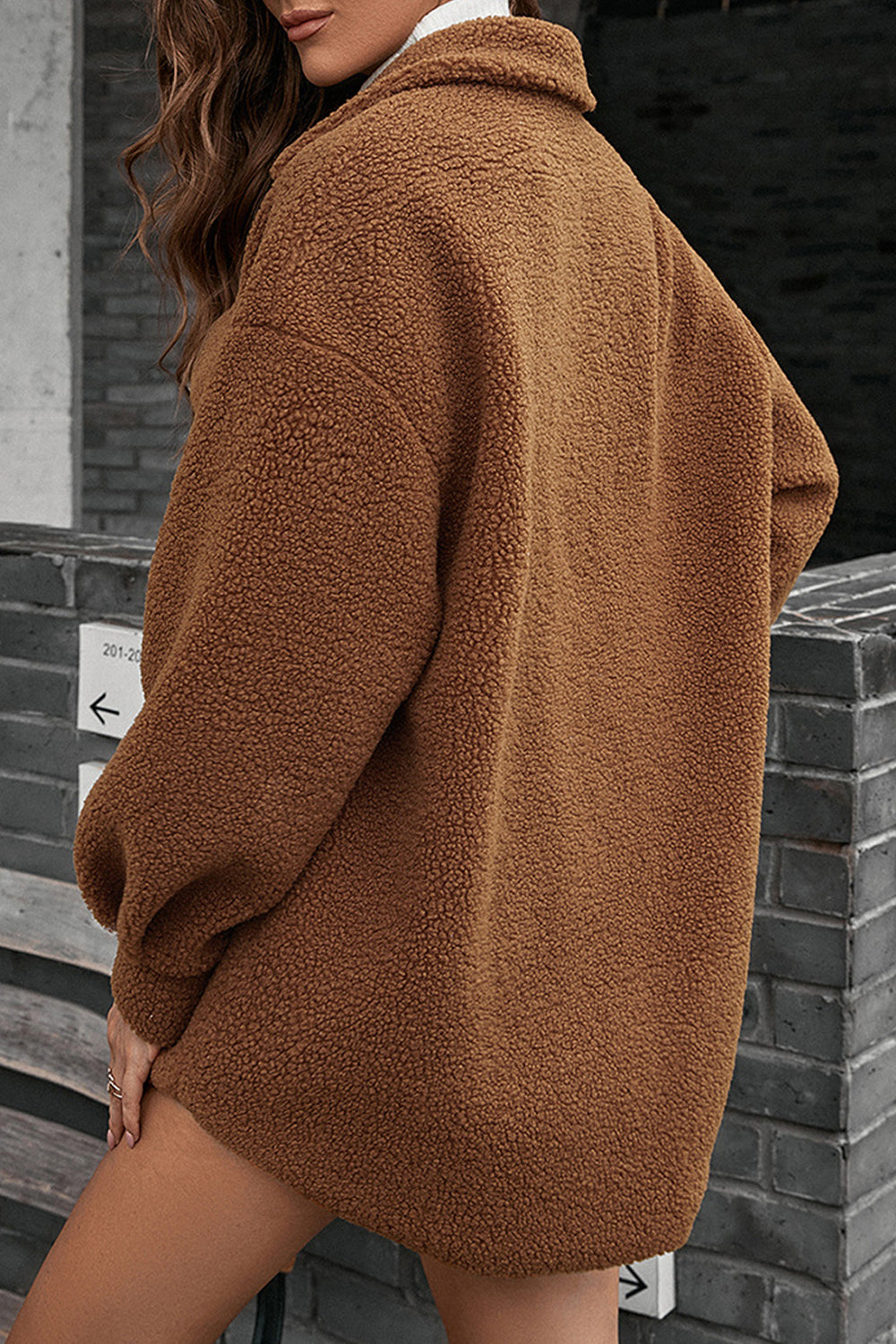 Women Extra-Ordinary Warm & Fashionic Collar Neck Button Closure Flap Pockets Winter Cardigan