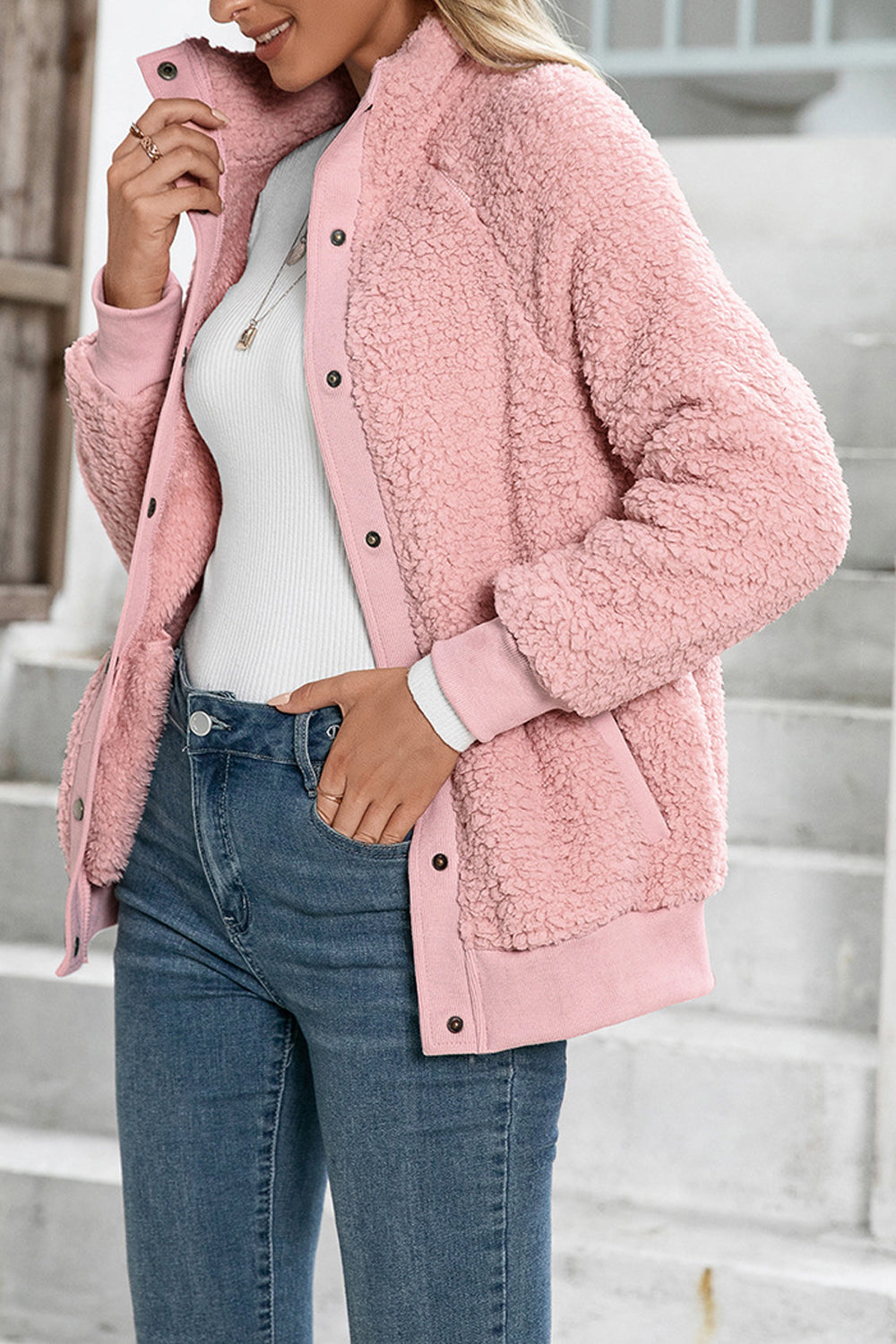 Women Amazing Lapel Collar Neck Easy Button Closure Warm & Thick Winter Cardigan